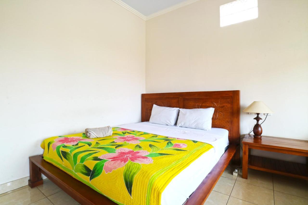 Puji Hostel And Bungalow Ubud Buitenkant foto
