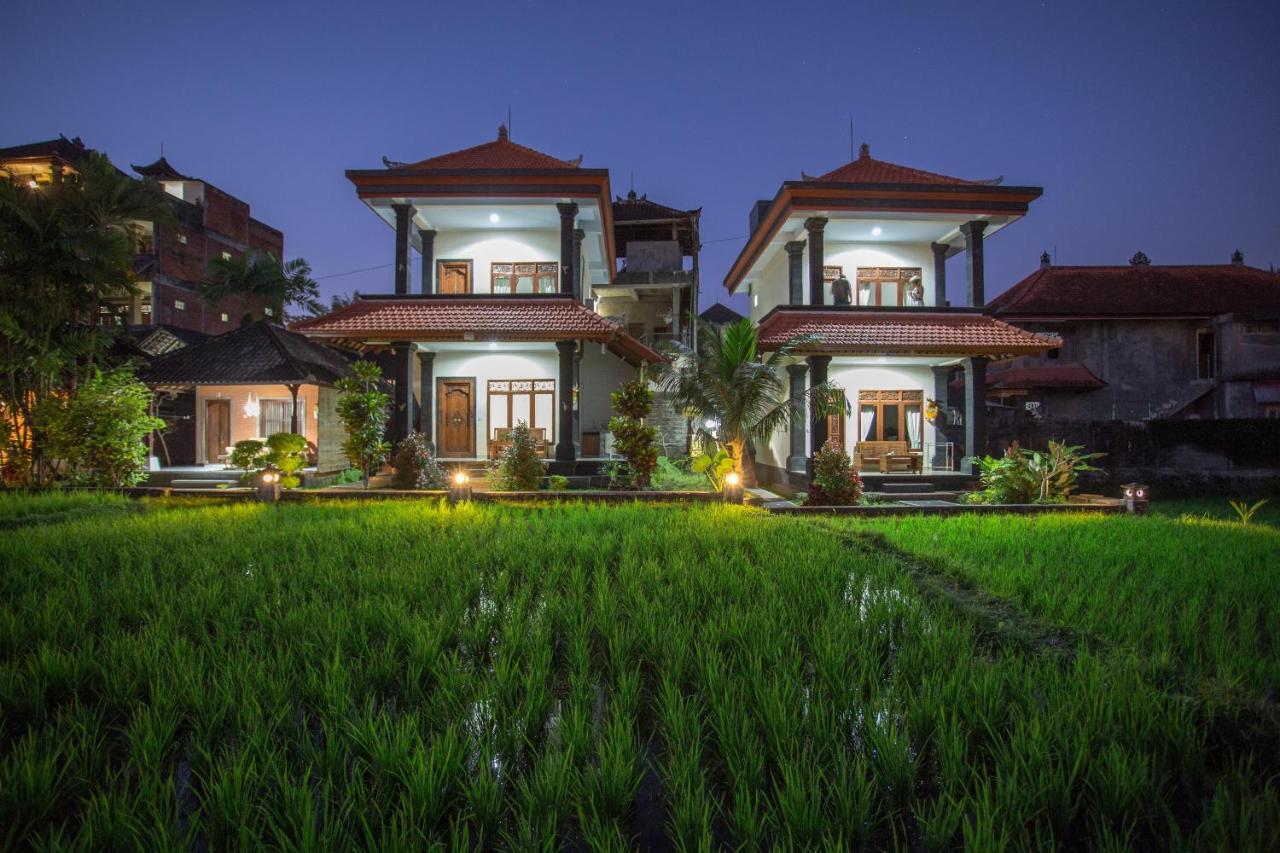 Puji Hostel And Bungalow Ubud Buitenkant foto