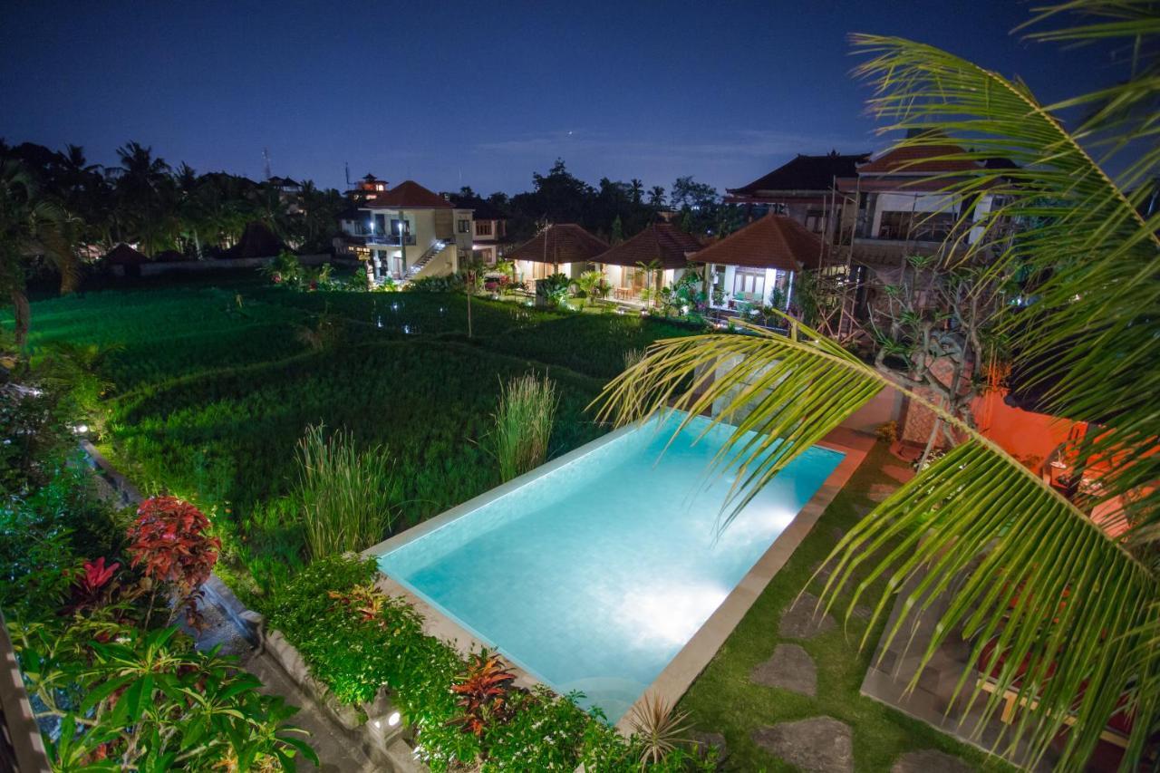 Puji Hostel And Bungalow Ubud Buitenkant foto